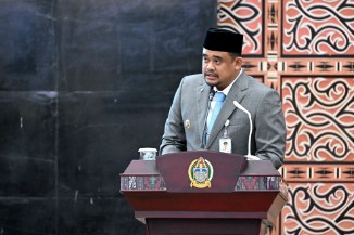 Gubernur Bobby Nasution Serahkan Ranperda APBD Sumut 2026 : Fokus pada Lima Prioritas Pembangunan