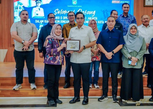 Rico Waas Terima Kunjungan DPRD DKI Jakarta, Penanganan Sampah Jadi Fokus Pembahasan