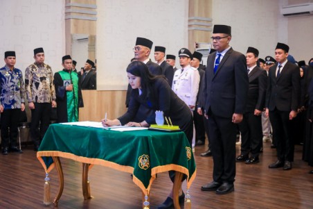 Lantik Eselon II, III dan IV, Rico Waas Beri Deadline 6 Bulan Bagi Pejabat Baru Untuk Tunjukkan Perubahan