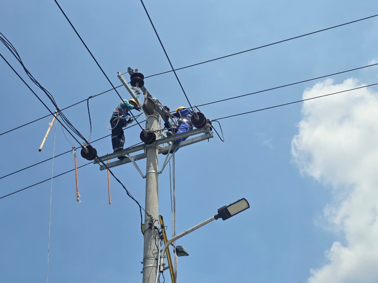 PLN UP3 Lubuk Pakam Sukses Lakukan Penyalaan 13,8 MVA Untuk PT Agro Deli Serdang