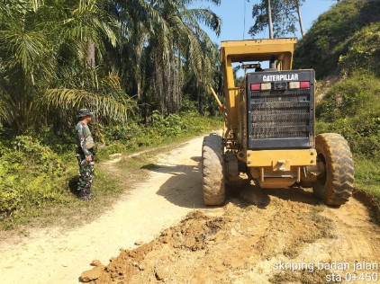 Pengerjaan Jalan Satgas TMMD Tembus STA 650