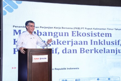 Pemanfaatan AI di Indonesia Masih Rendah, Menaker : Pekerja Harus Siap Hadapi Perkembangan Teknologi