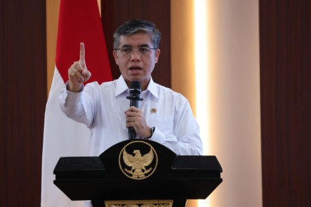 Menaker : Pemerintah Perkuat Perlindungan Pekerja Melalui Regulasi Pembatasan Alih Daya