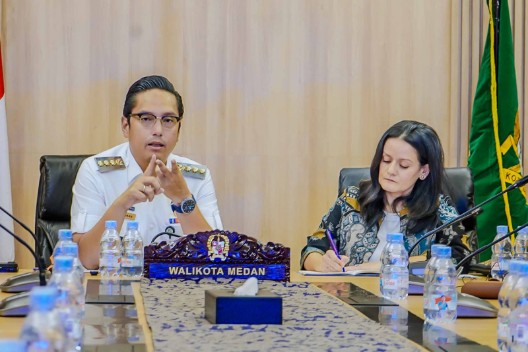 Rico Waas Terima Kunjungan UNDP : Bahas Pengelolaan Sampah dan Penguatan Digitalisasi