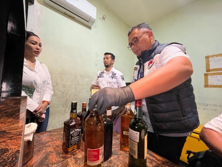 Wuallah !! Tempat Hiburan Malam Phantom Ternyata Jual Miras Palsu dan Tidak Miliki Izin NPPBKC