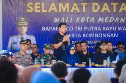 Rico Waas Pastikan Layanan E- KTP Cukup di Kecamatan Untuk Pangkas Birokrasi
