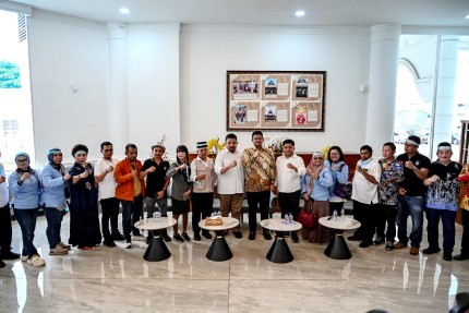 Terima Aspirasi Pendukung MBG, Bobby Nasution Siap Teruskan Petisi Masyarakat Sumut Ke Presiden Prabowo