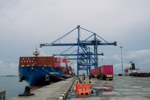 Arus Peti Kemas PMT Belawan dan Kuala Tanjung Tumbuh 6 Persen Hingga Mei 2026