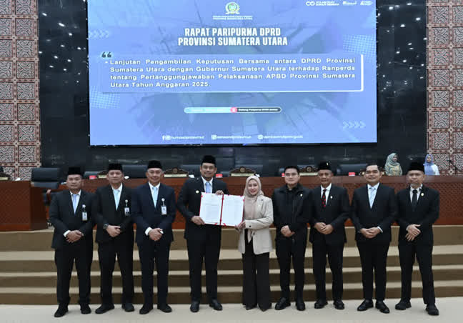 Gubernur – DPRD Sumut Sepakati Ranperda Pertanggungjawaban APBD 2025
