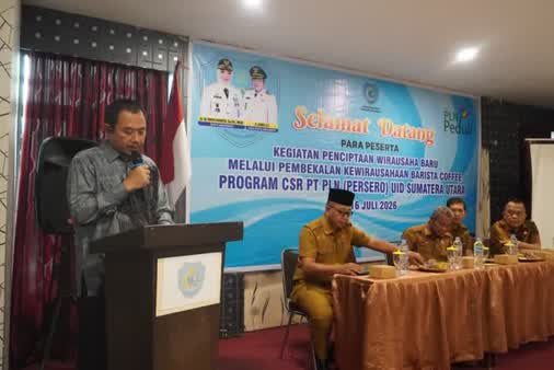 PLN Bekali 15 Pemuda Labuhanbatu Keterampilan dan Peralatan Usaha Barista