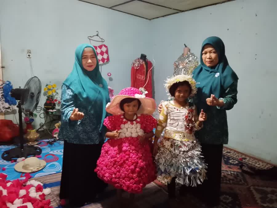 SAKURA : Inovasi Kelurahan Teladan Barat Sulap Sampah Jadi Produk Kreatif Bernilai Ekonomi