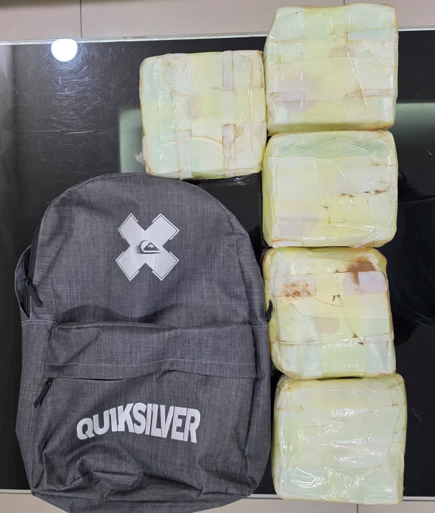 Rumah Penyimpanan Sabu Jaringan Internasional di Jalan Antariksa Digerebek Polisi, 5 Kg Sabu Disita, Pemasoknya Diburu