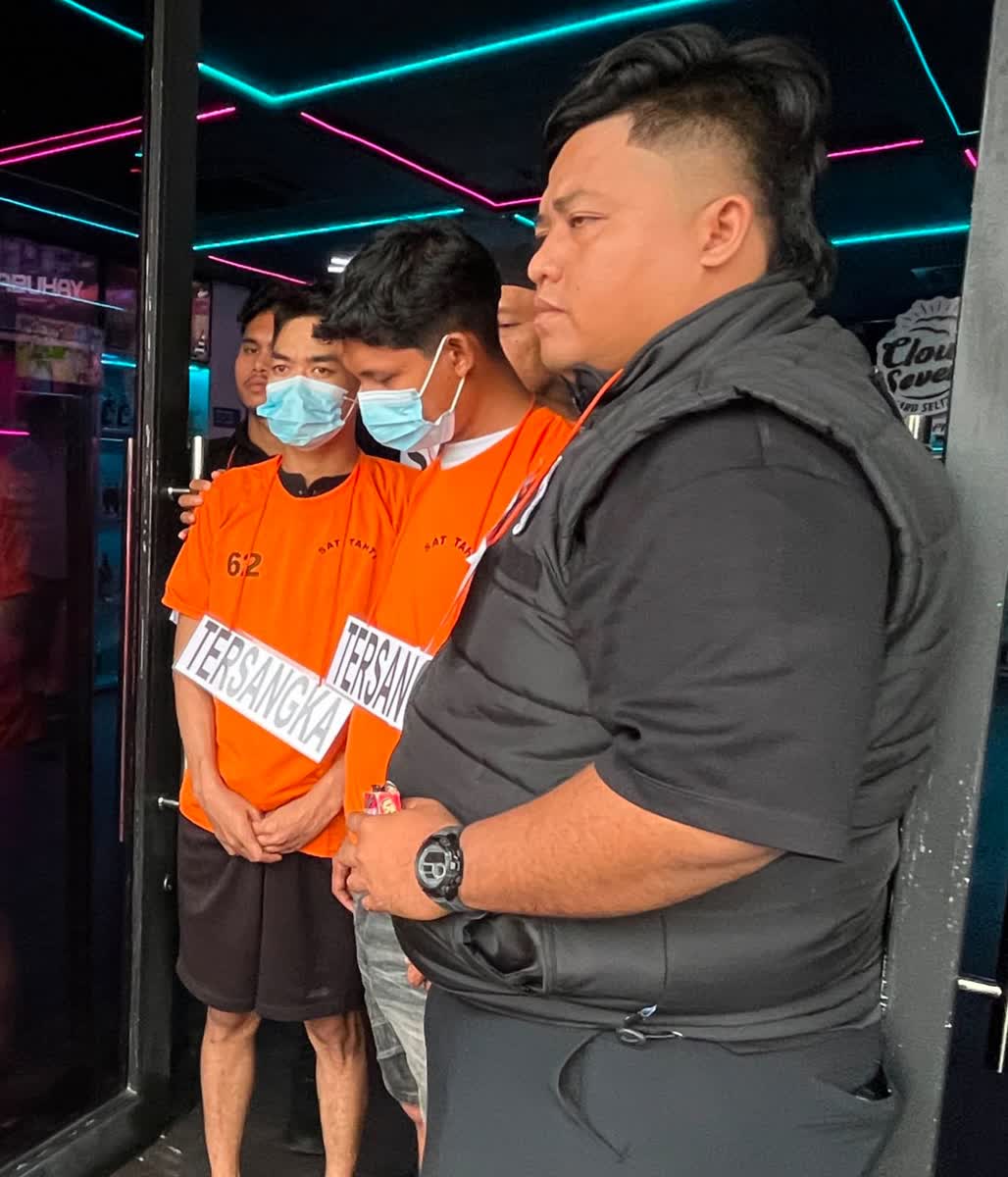Pemasok Narkoba di Tempat Hiburan Malam Helen’s Night Mart Ditangkap
