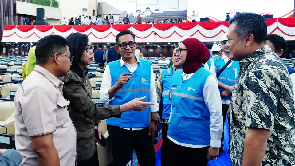 Dirut PLN Kawal Langsung Kelistrikan Nasional Jelang HUT Ke – 81 Kemerdekaan RI dari Posko NTT