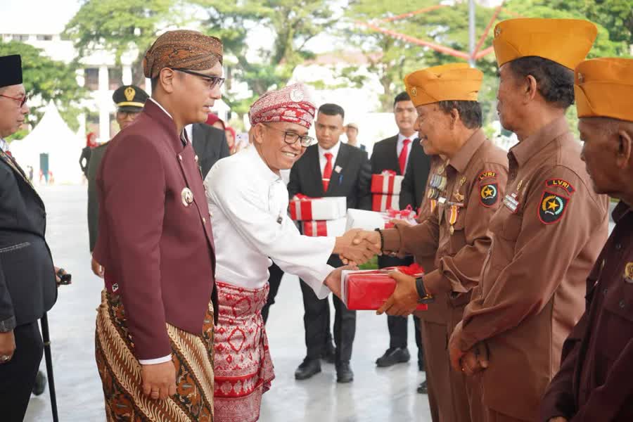 Pimpin Upacara HUT Ke – 81 RI, Wali Kota Rico Waas : Pembangunan Harus Berdampak dan Tingkatkan Kesejahteraan Masyarakat