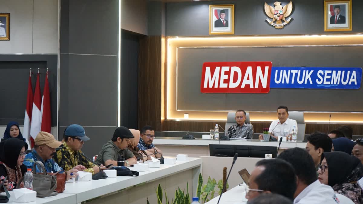 Badan Anggaran DPRD Kota Bandung Kunjungi Bapenda Medan, Bahas Optimalisasi PAD dan Inovasi QRESTO
