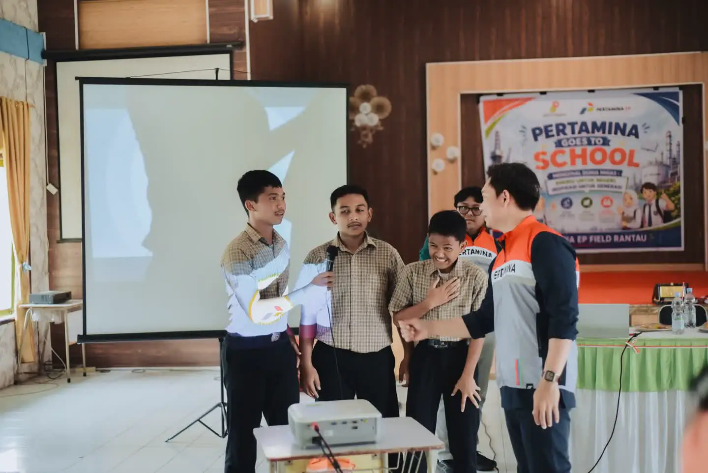 Kenalkan Bisnis Hulu Migas, PEP Rantau Hadir di SMAN 2 Patra Nusa Mayak Payed