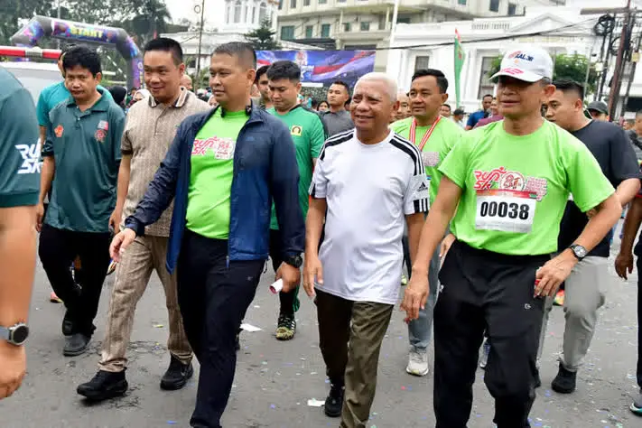 Wagub Sumut Lepas Ribuan Peserta Fun Run 5K HUT Ke-81 TNI