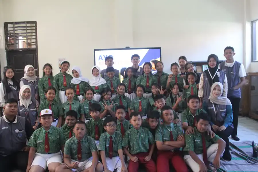 Belajar Beda, Tetap Bersama Tanamkan Toleransi Sejak Dini di SDN 2 Petungsewu