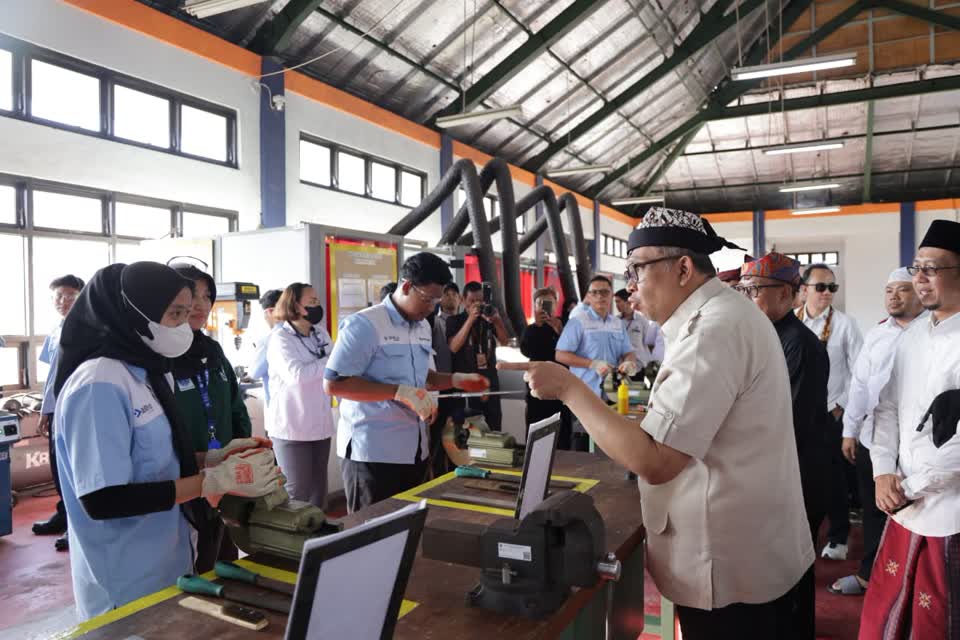 Kamenaker : Kompetensi dan Bahasa Jadi Bekal Kerja Ke Jepang