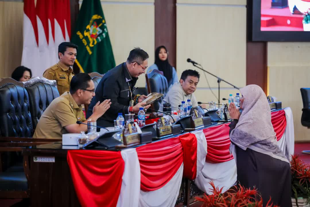 Wali Kota Rico Waas Hadiri Paripurna APBD Medan 2027, DPRD Tekankan Anggaran Harus Kembali Ke Rakyat