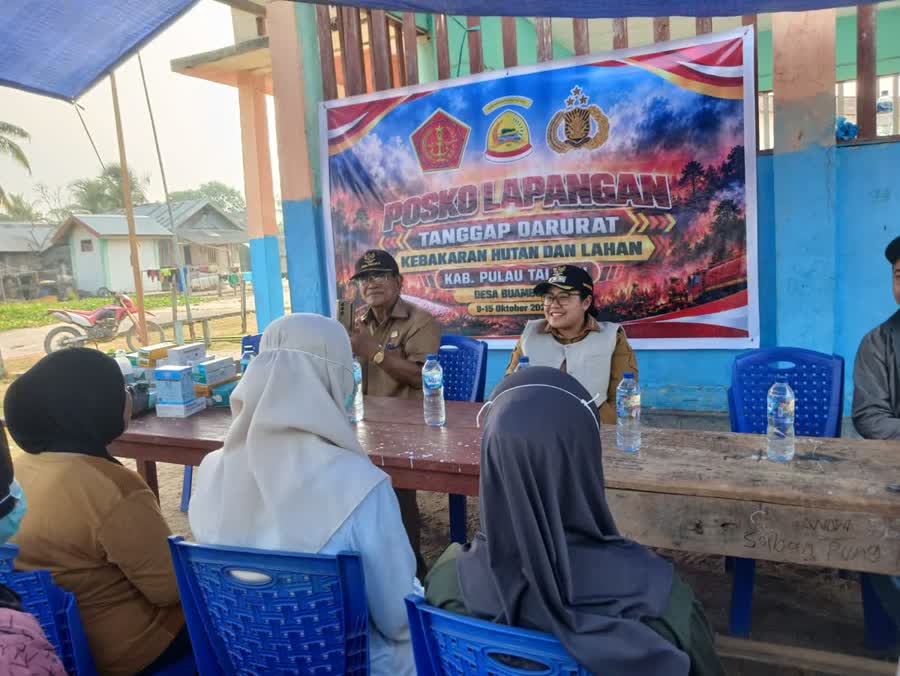 Bupati Sashabila Mus Tinjau Posko Karhutla di Desa Buambono