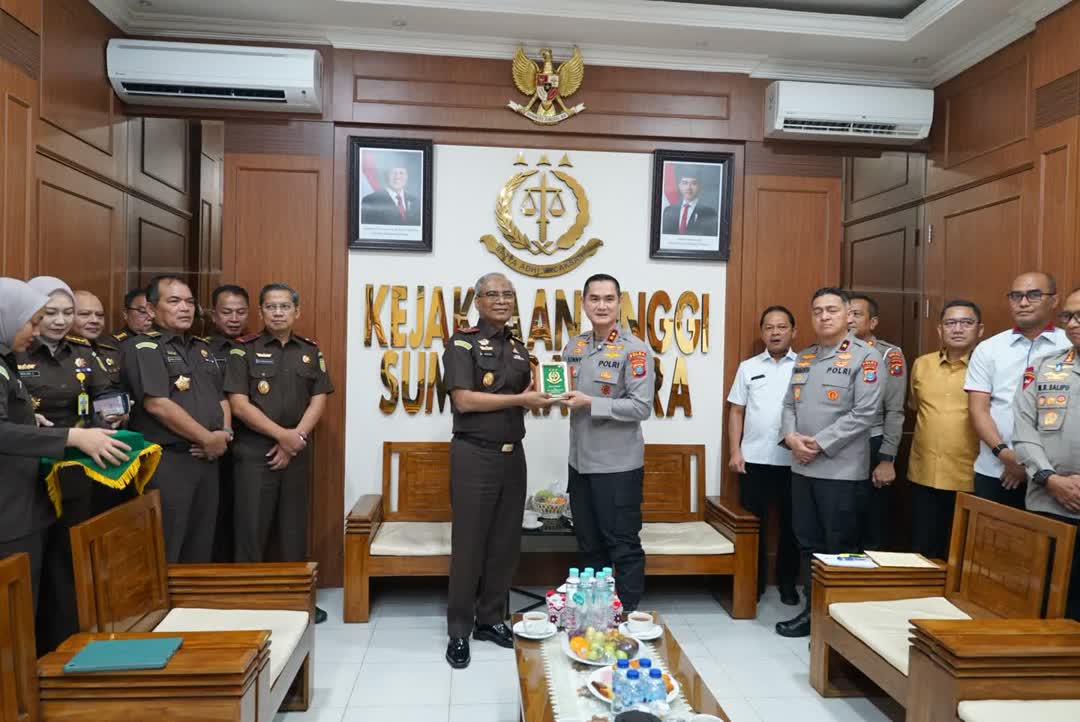 Usai Dilantik, Kapolda Langsung Audensi Dengan Kajati Sumut