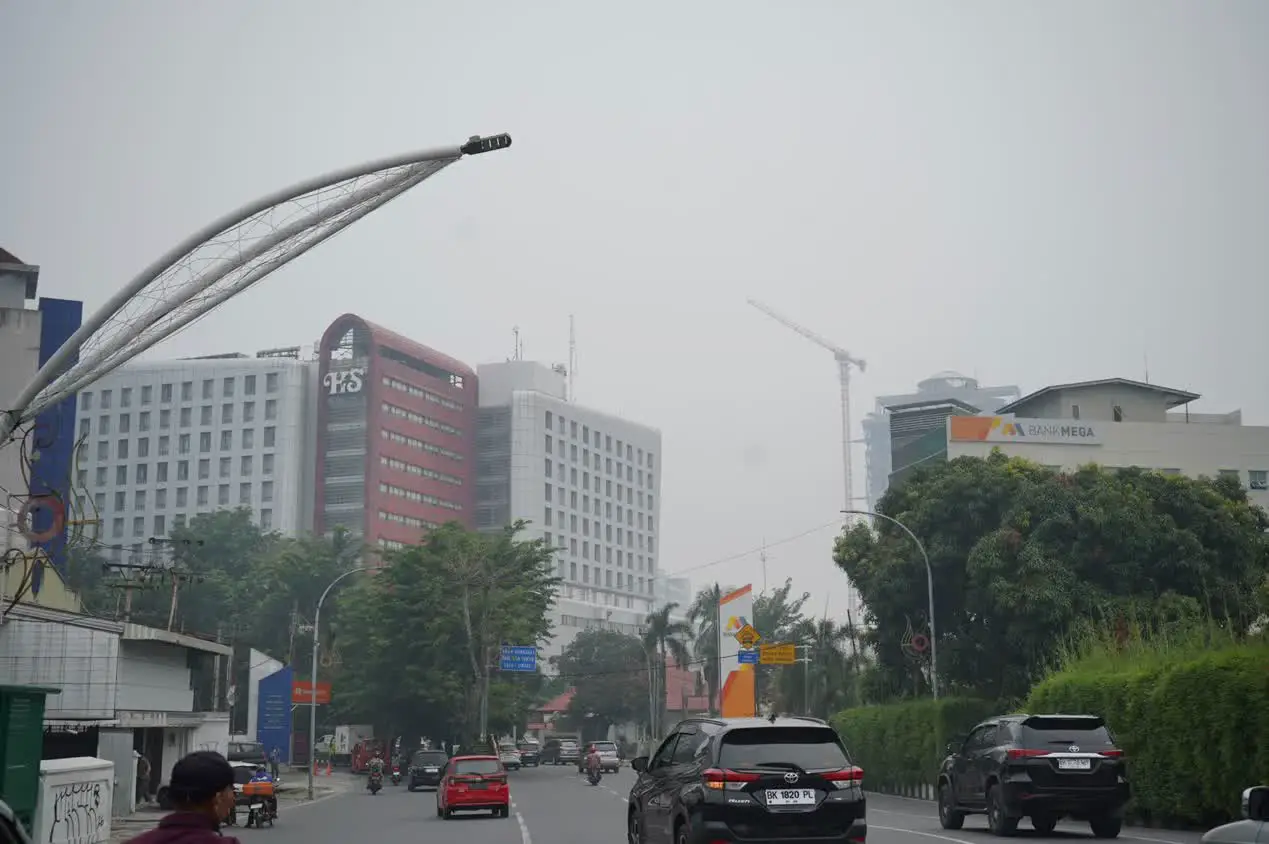Wali Kota Rico Waas : Pakai Masker,  Kurangi Aktivitas di Luar Ruangan